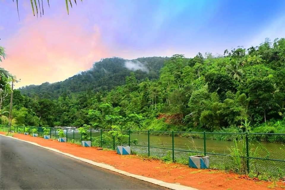 Sinharaja Forest Gate Deniyaya Exterior foto